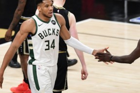 AYX-包含JackeyLove爆冷击败加拿大队，惊险取胜引爆全场！的词条