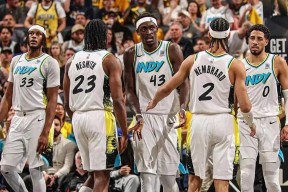 爱游戏- 卡佩拉回归休斯顿 